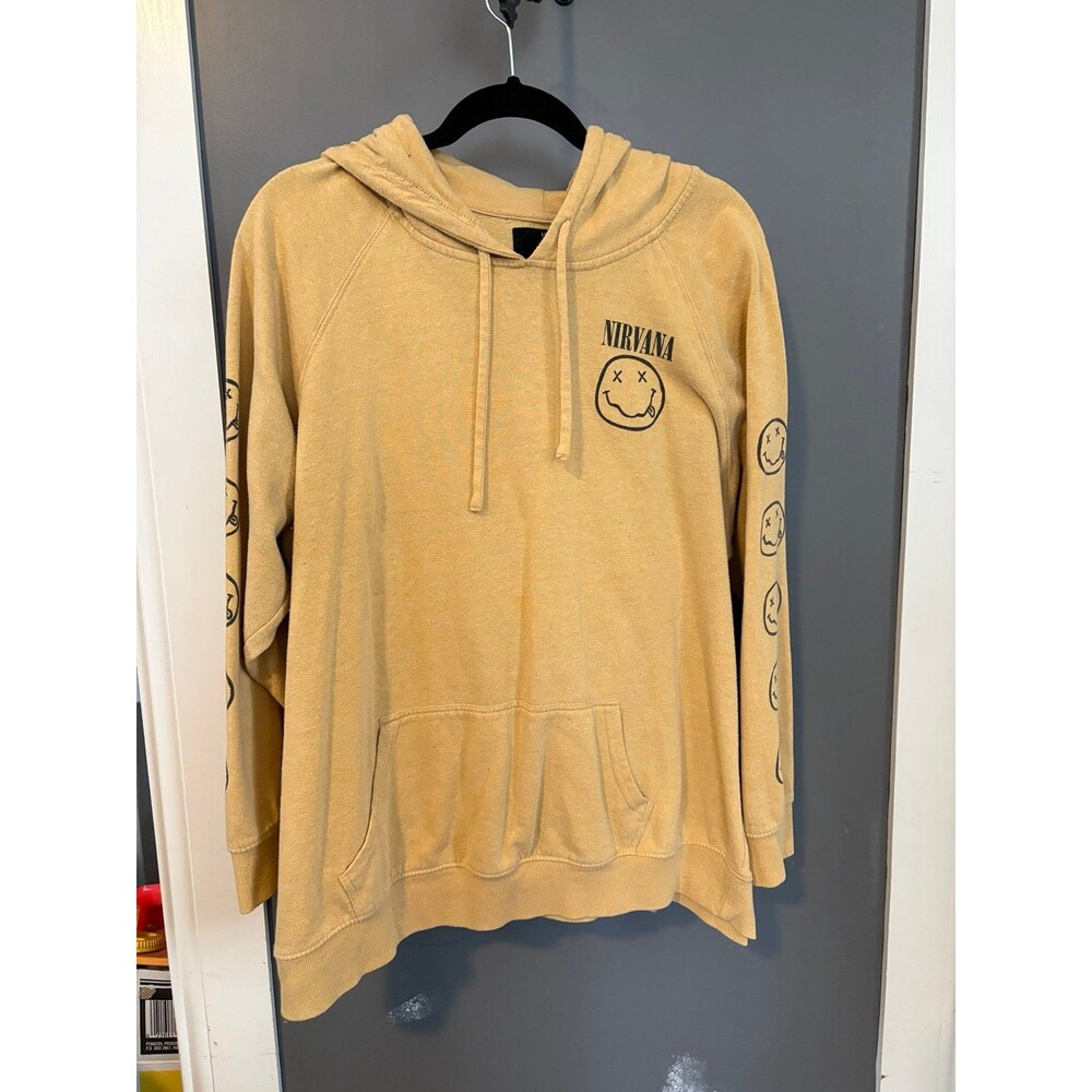 Torrid size 3 nirvana band yellow happy face hoodie sweatshirt